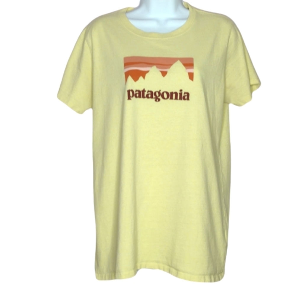 Patagonia Women's XL Responsibili-Tee